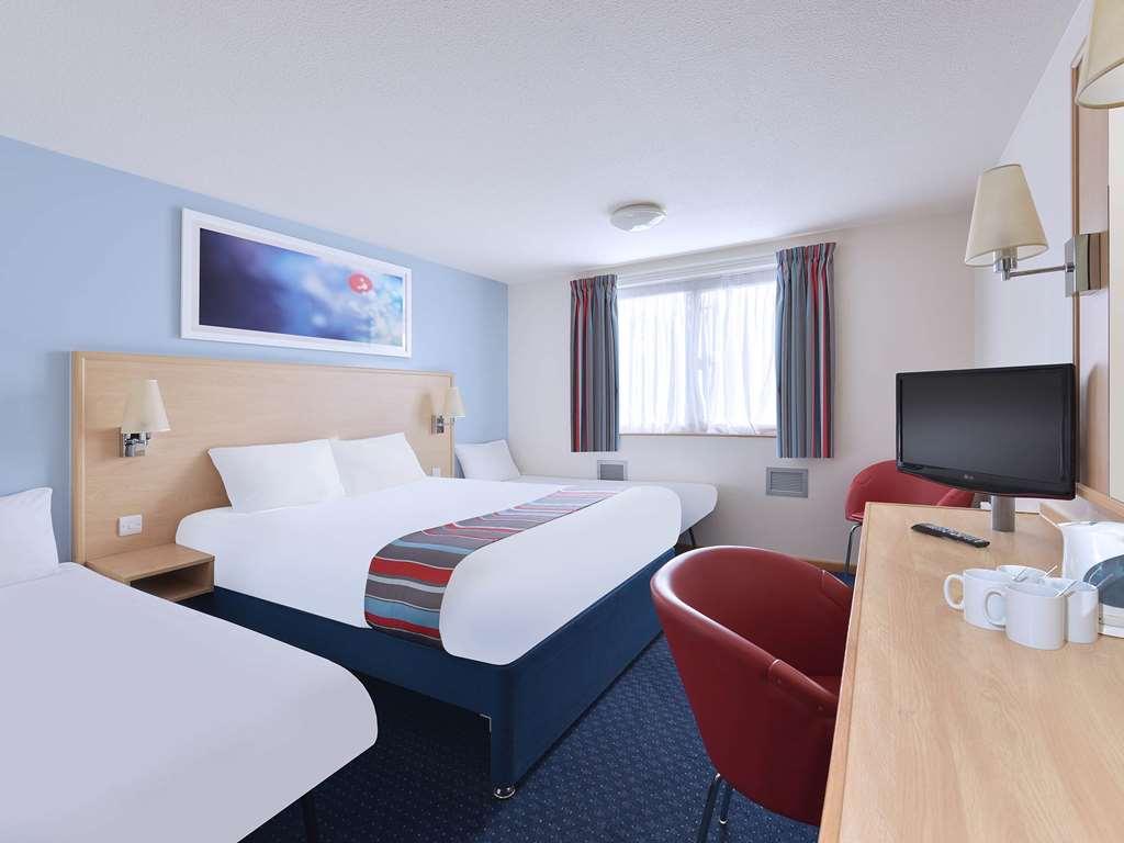 Travelodge Озуэстри Номер фото
